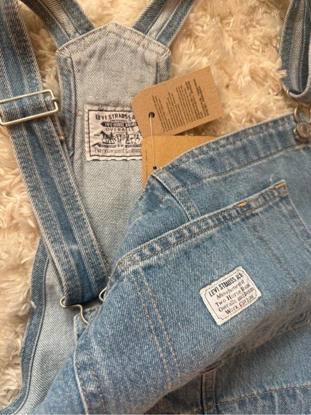 Levi’s Denim Short Overalls with Front Pocket - Light Blue - Picture 4 of 6